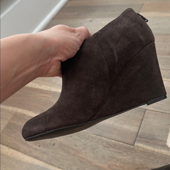 Naturalizer Ella Dark Brown taupe Wedge heel booties Shoes - Picture 8 of 10